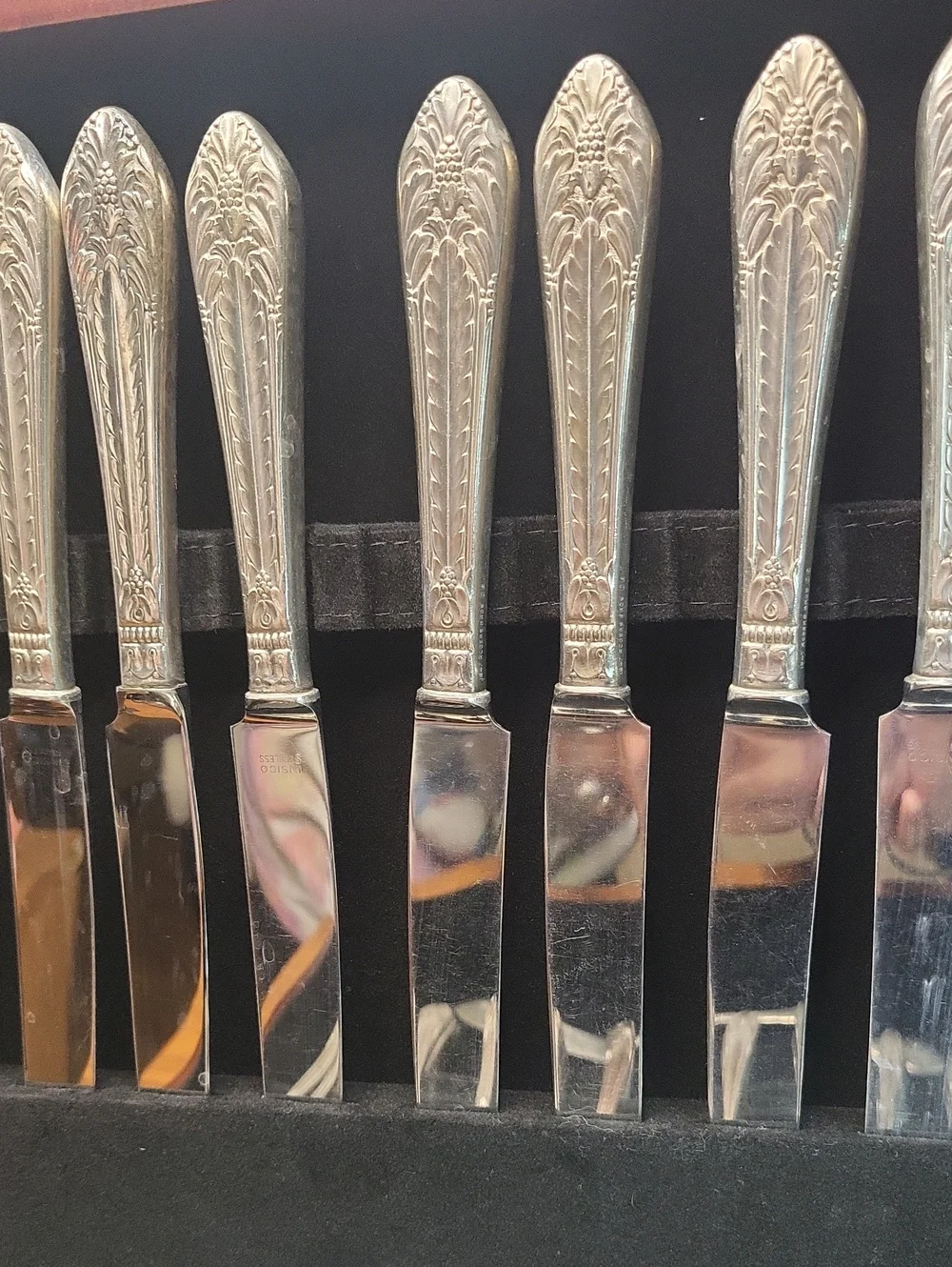 Wallace Silversmiths Silver Plated Ornate Flatware Set